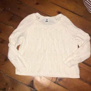 Women’s light weight sweater